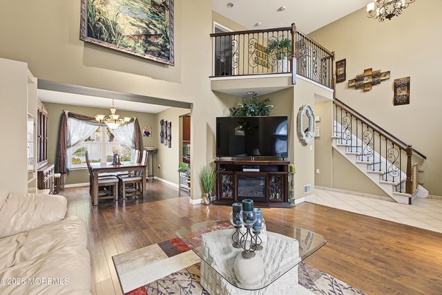 27 Silverbrooke Circle, Howell, NJ 07731