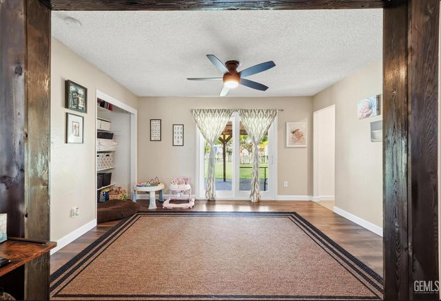 10328 Shellabarger Rd CA, Bakersfield, CA 93312
