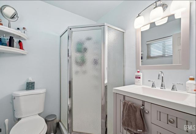 10328 Shellabarger Rd CA, Bakersfield, CA 93312