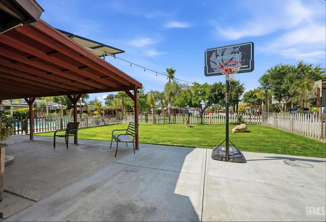 10328 Shellabarger Rd CA, Bakersfield, CA 93312