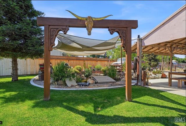 10328 Shellabarger Rd CA, Bakersfield, CA 93312