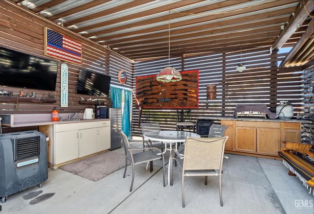 10328 Shellabarger Rd CA, Bakersfield, CA 93312