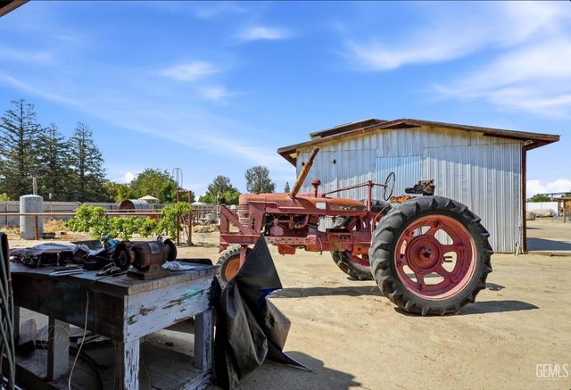 10328 Shellabarger Rd CA, Bakersfield, CA 93312