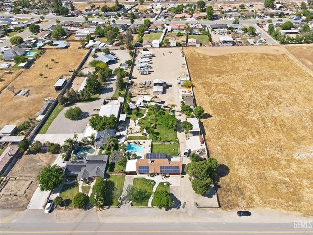 10328 Shellabarger Rd CA, Bakersfield, CA 93312