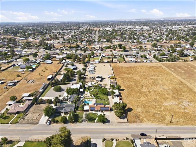 10328 Shellabarger Rd CA, Bakersfield, CA 93312