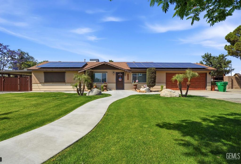 10328 Shellabarger Rd CA, Bakersfield, CA 93312