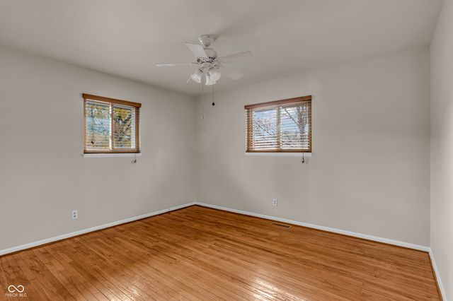 725 S 4th Avenue, Beech Grove, IN 46107