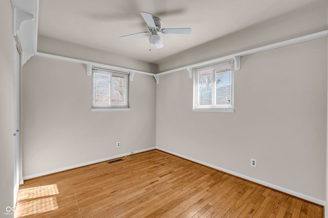 725 S 4th Avenue, Beech Grove, IN 46107