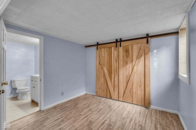 725 S 4th Avenue, Beech Grove, IN 46107