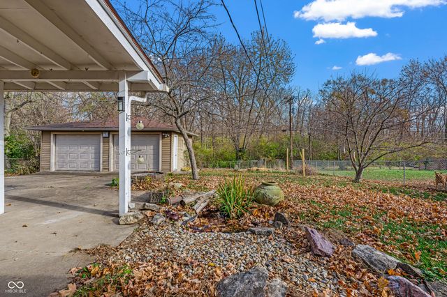 725 S 4th Avenue, Beech Grove, IN 46107