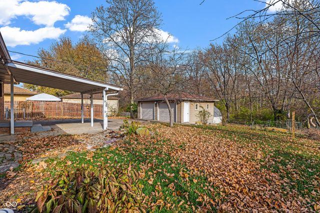 725 S 4th Avenue, Beech Grove, IN 46107