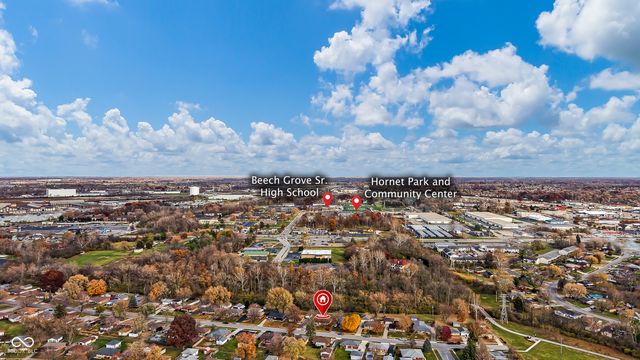 725 S 4th Avenue, Beech Grove, IN 46107