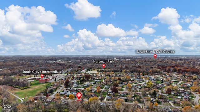 725 S 4th Avenue, Beech Grove, IN 46107