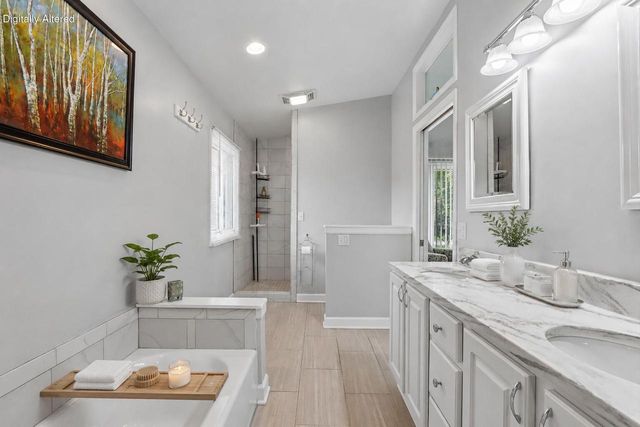 804 Lochtyn RIDGE, Wales, WI 53183