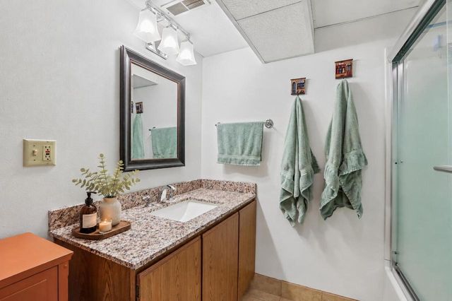 804 Lochtyn RIDGE, Wales, WI 53183