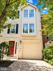19907 RIDGECREST SQ, Ashburn, VA 20147
