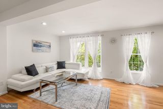 19907 RIDGECREST SQ, Ashburn, VA 20147