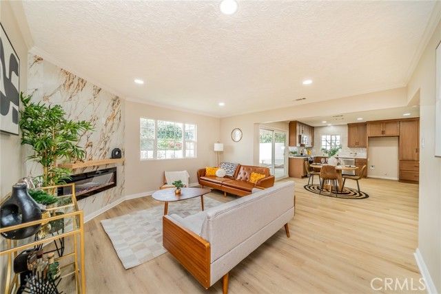 1475 Grove, Upland, CA 91786