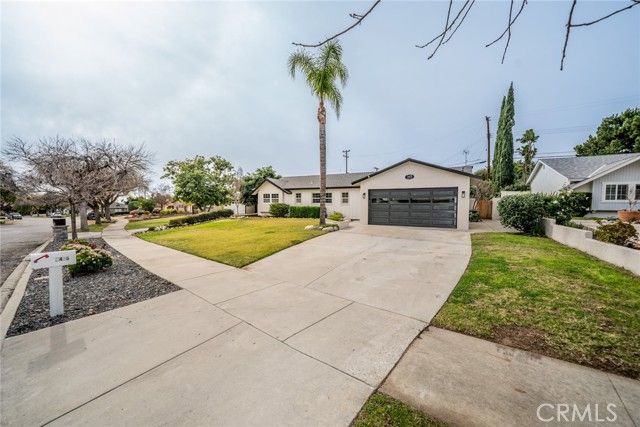 1475 Grove, Upland, CA 91786