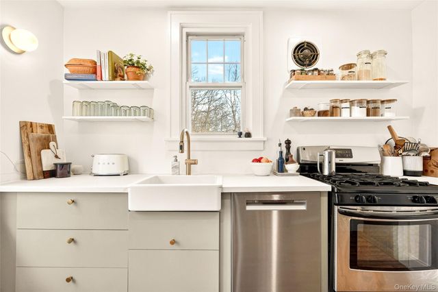 410 Decatur Avenue, Peekskill, NY 10566