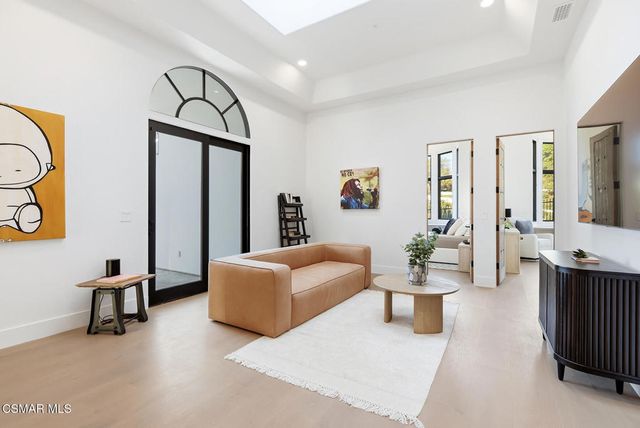 1090 Vista Ridge Lane, Westlake Village, CA 91362