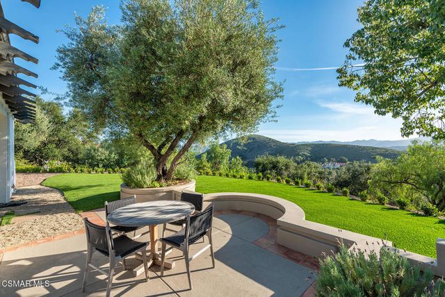 1090 Vista Ridge Lane, Westlake Village, CA 91362