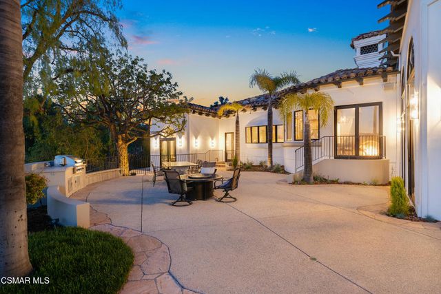 1090 Vista Ridge Lane, Westlake Village, CA 91362
