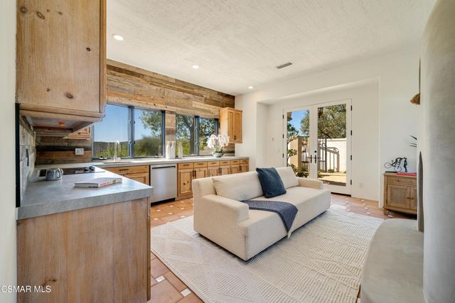 1090 Vista Ridge Lane, Westlake Village, CA 91362
