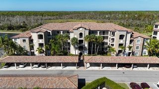 9816 Giaveno CIR 1326, Naples, FL 34113