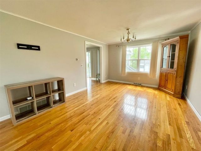 6439 Sharon Drive, Sennett, NY 13021