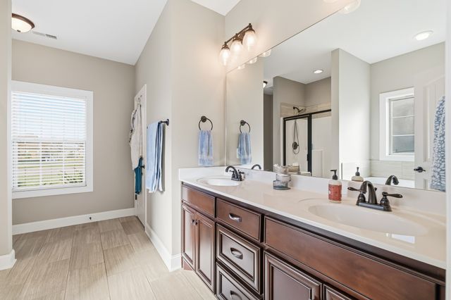 1008 Ash Ridge Rd, Lascassas, TN 37085