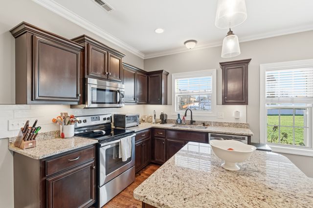 1008 Ash Ridge Rd, Lascassas, TN 37085