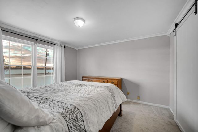 213 N 450 E, Valparaiso, IN 46383