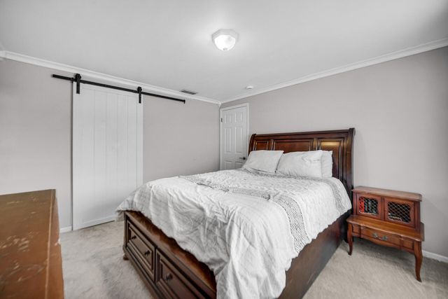 213 N 450 E, Valparaiso, IN 46383