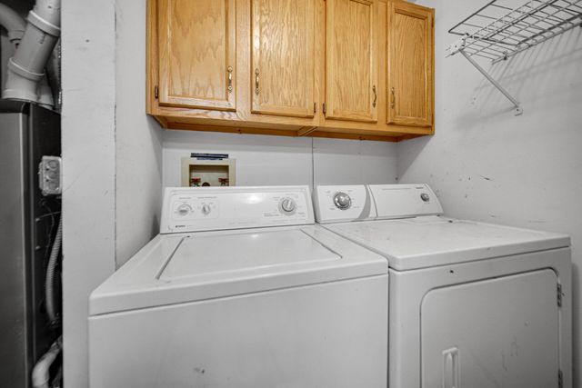 213 N 450 E, Valparaiso, IN 46383