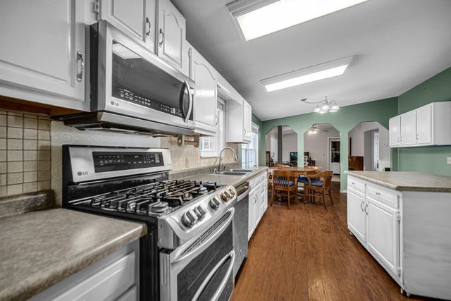 213 N 450 E, Valparaiso, IN 46383