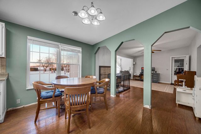 213 N 450 E, Valparaiso, IN 46383