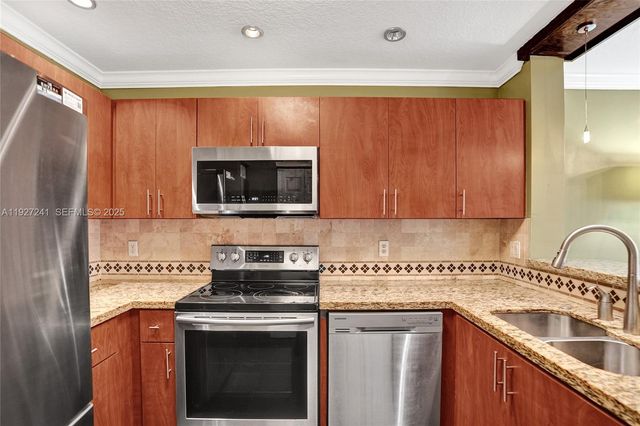 4909 Schooner Drive, Fort Lauderdale, FL 33312