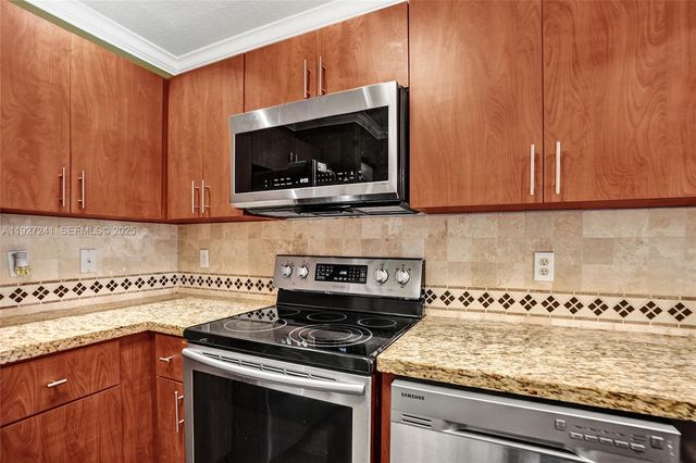 4909 Schooner Drive, Fort Lauderdale, FL 33312