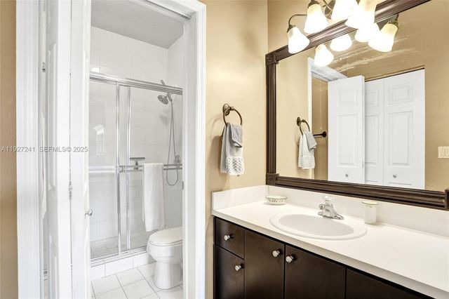 4909 Schooner Drive, Fort Lauderdale, FL 33312