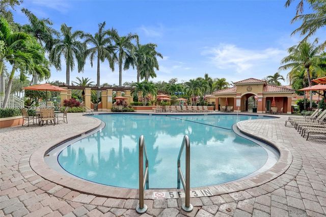 4909 Schooner Drive, Fort Lauderdale, FL 33312