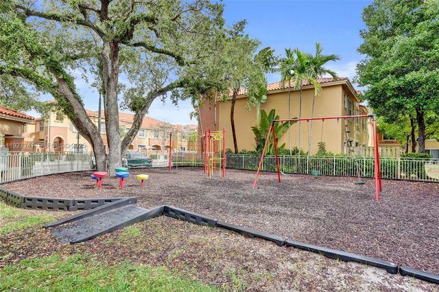 4909 Schooner Drive, Fort Lauderdale, FL 33312