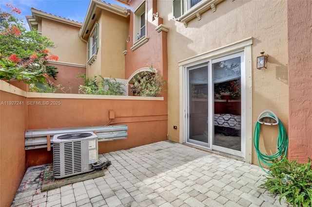 4909 Schooner Drive, Fort Lauderdale, FL 33312