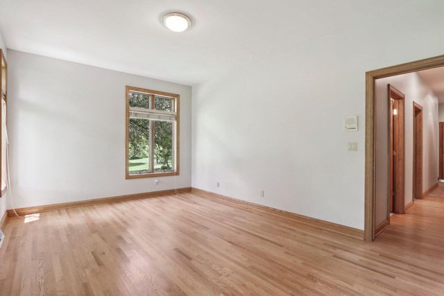W313N4961 Chapel Ridge ROAD, Hartland, WI 53029