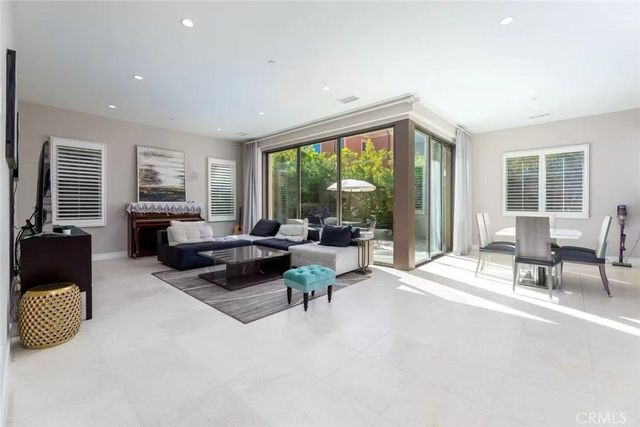 128 Montero, Irvine, CA 92618