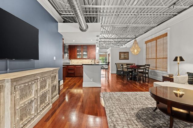 1716 Washington Avenue D, Houston, TX 77007