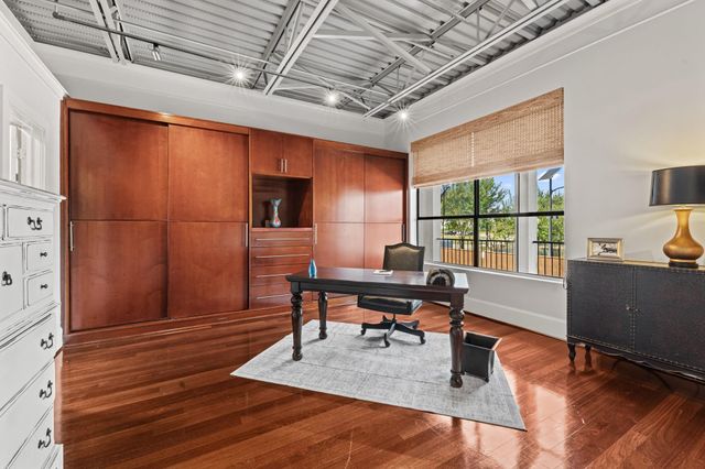 1716 Washington Avenue D, Houston, TX 77007