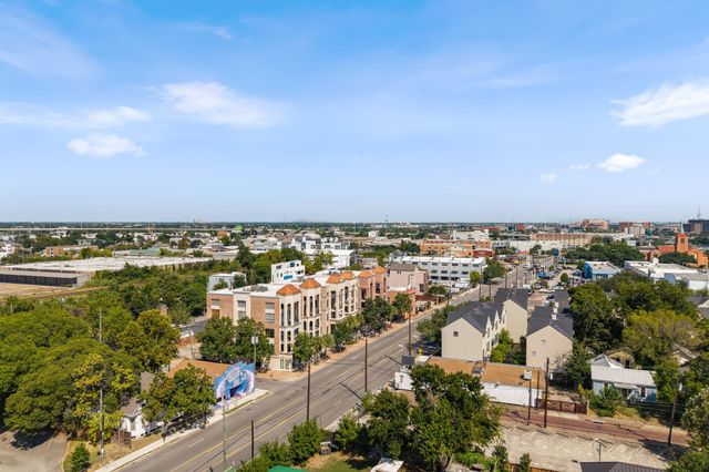 1716 Washington Avenue D, Houston, TX 77007