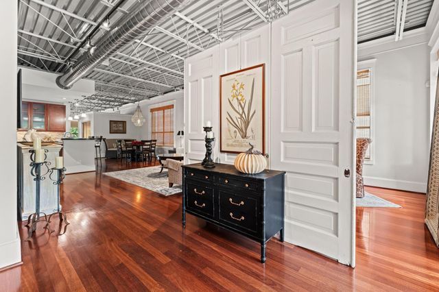 1716 Washington Avenue D, Houston, TX 77007