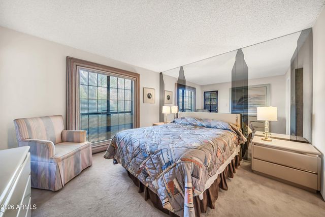 10410 N CAVE CREEK Road 1018, Phoenix, AZ 85020